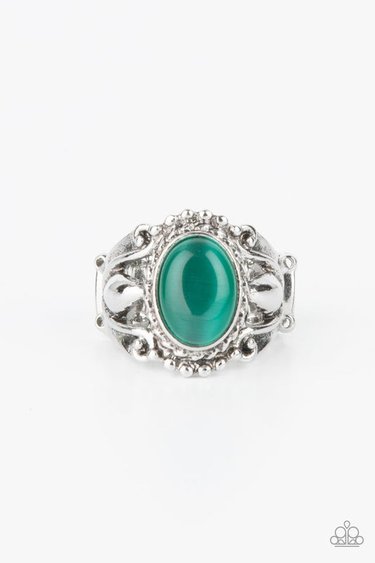 Jubilant Gem - Green - Paparazzi Ring Image