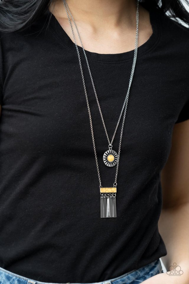 Sunburst Rustica - Yellow - Paparazzi Necklace Image