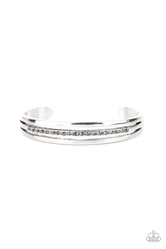 A Point Of Pride - Silver - Paparazzi Bracelet Image