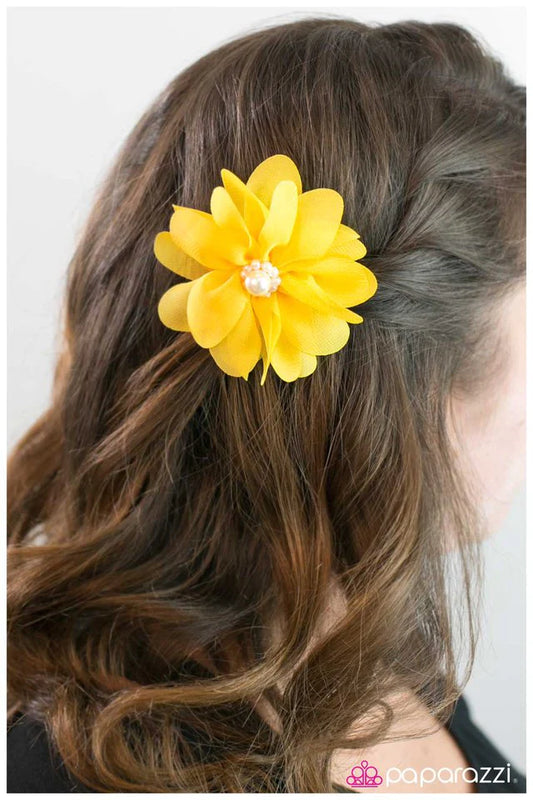 Paparazzi Hair Accessories ~ Sunny Days - Yellow