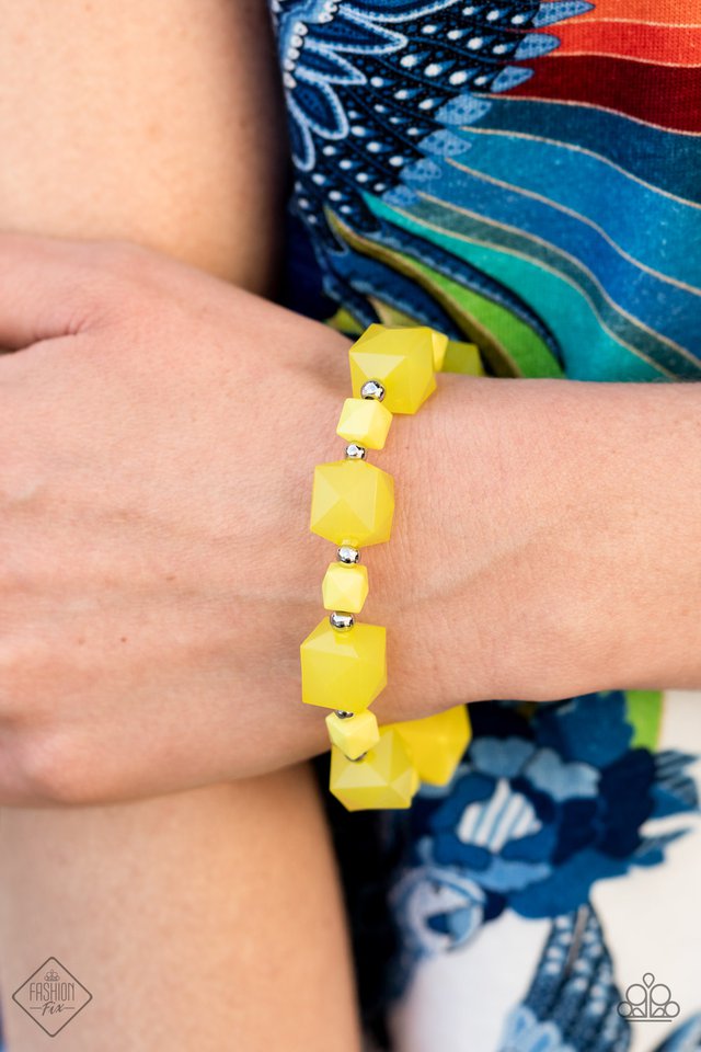 Trendsetting Tourist - Yellow - Paparazzi Bracelet Image