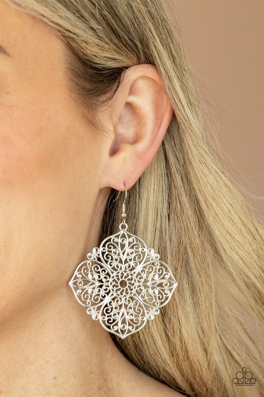 Dubai Detour - Silver - Paparazzi Earring Image