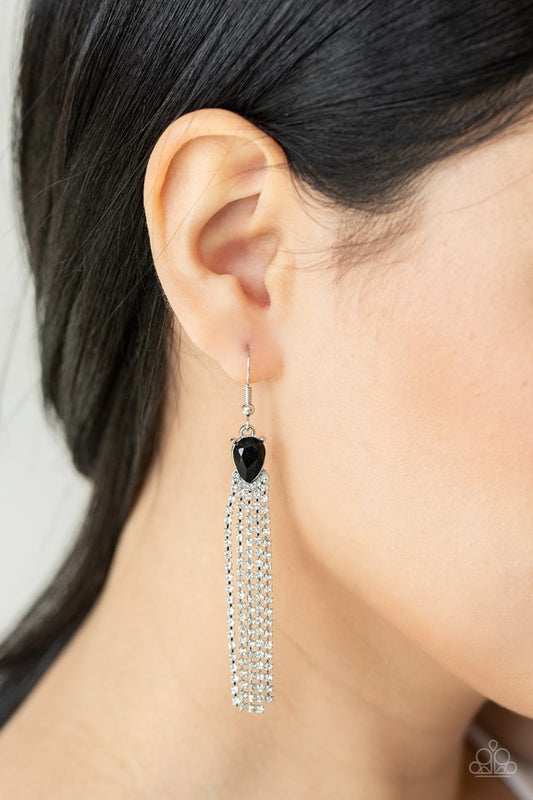 Drop-Dead Dainty - Black - Paparazzi Earring Image