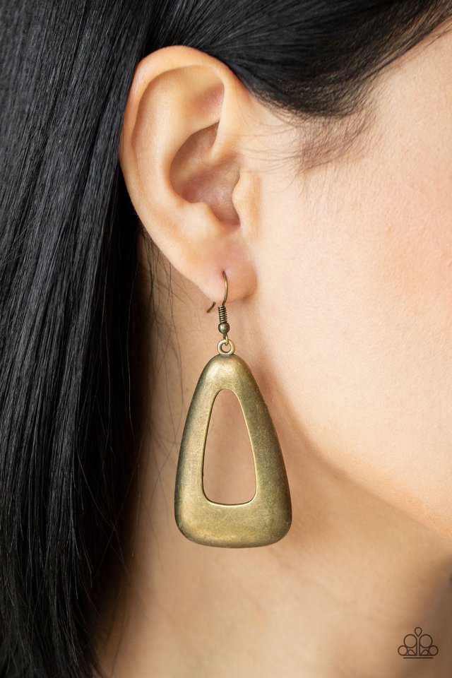 ​Irresistibly Industrial - Brass - Paparazzi Earring Image