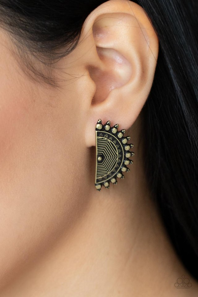 Fiercely Fanned Out - Brass - Paparazzi Earring Image