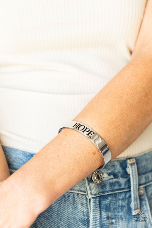 Hope Makes The World Go Round - Silver - Paparazzi Bracelet Image