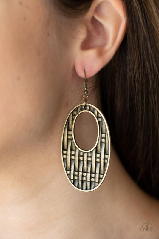 Engraved Edge - Brass - Paparazzi Earring Image