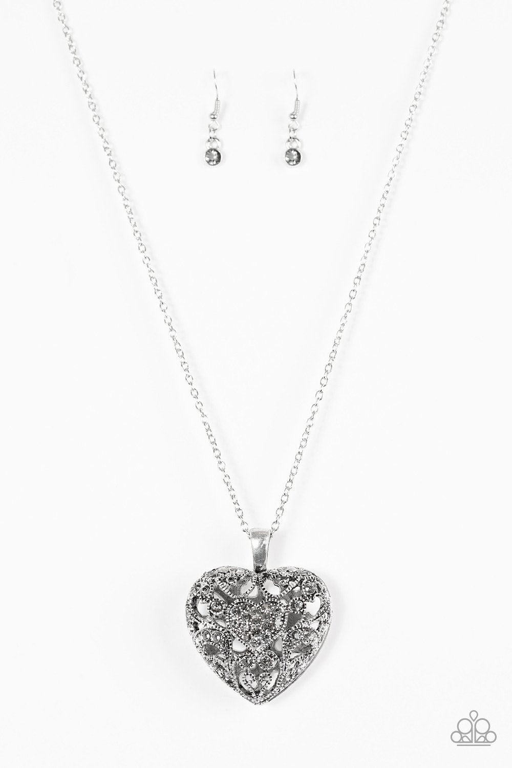 Paparazzi Necklace ~ Heartless Heiress - Silver