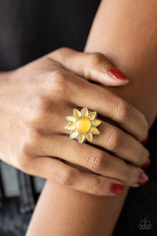 ​Blossoming Sunbeams - Yellow - Paparazzi Ring Image