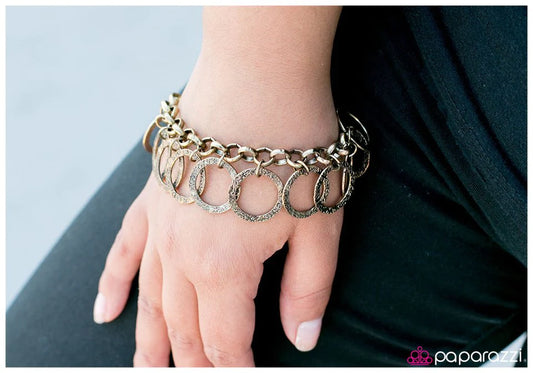 Paparazzi Bracelet ~ Hidden Treasure - Brass