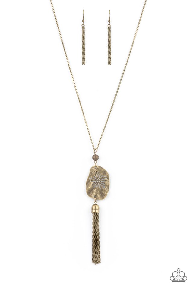 ​Botanical Beaches - Brass - Paparazzi Necklace Image