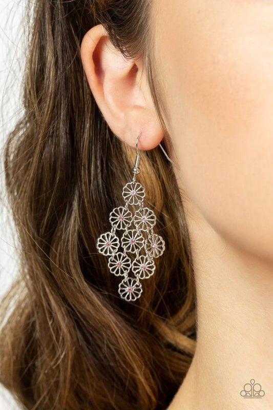 Bustling Blooms - Pink - Paparazzi Earring Image