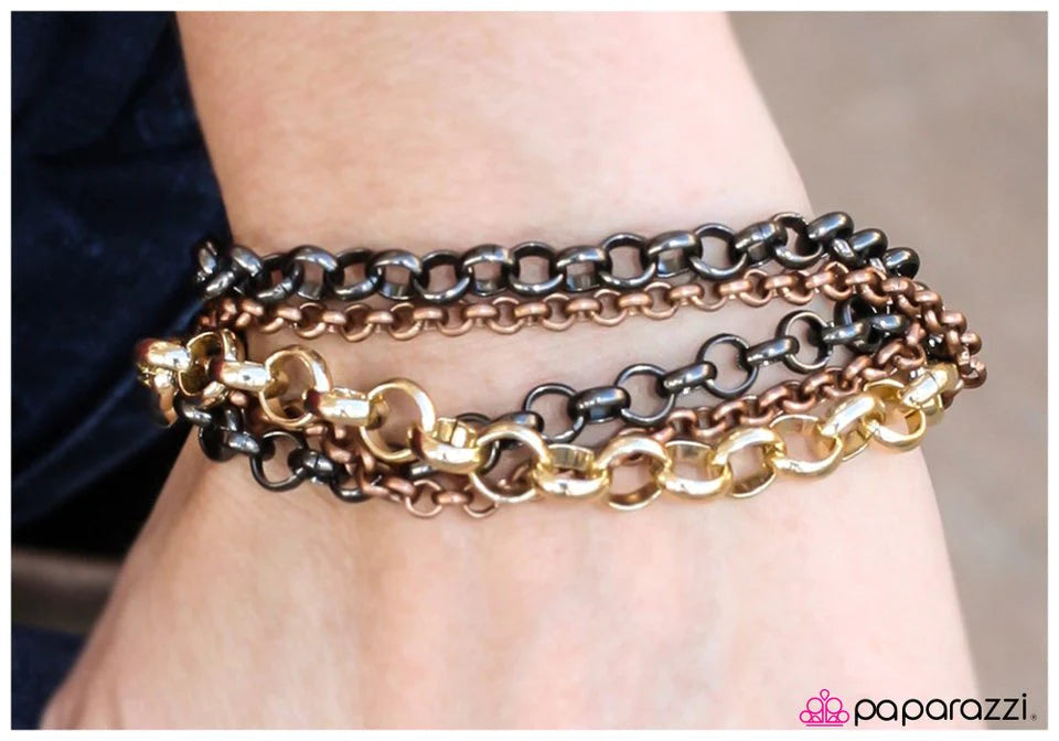 Pulsera Paparazzi ~ Fire Away - Cobre