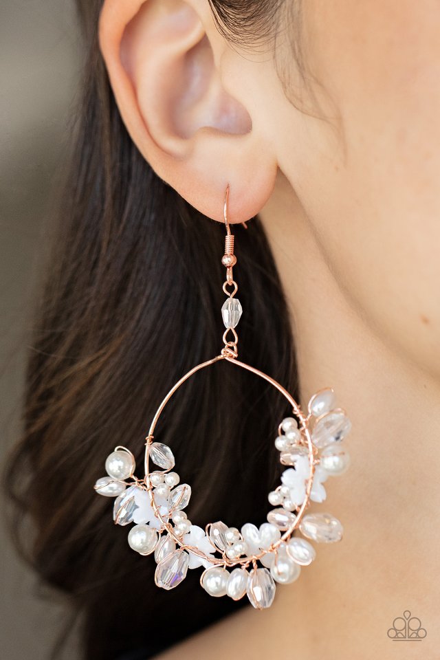 ​Floating Gardens - Copper - Paparazzi Earring Image