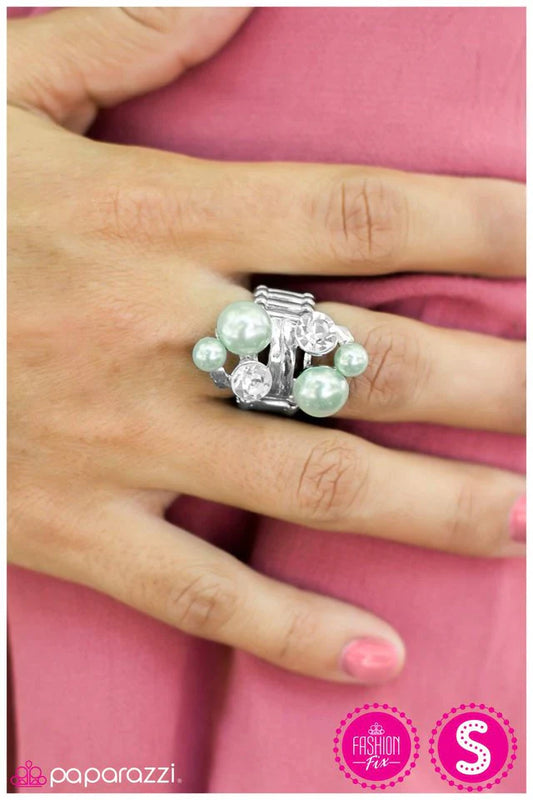 Paparazzi Ring ~ A Born Romantic - Green