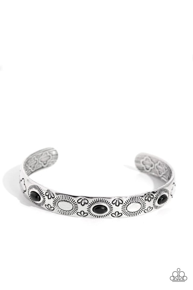 ​Cactus Canopy - Black - Paparazzi Bracelet Image