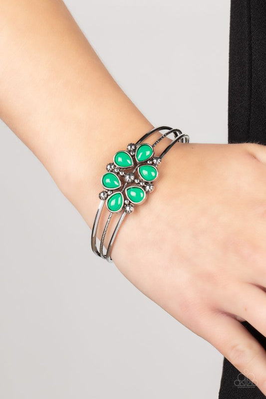 ​Taj Mahal Meadow - Green - Paparazzi Bracelet Image