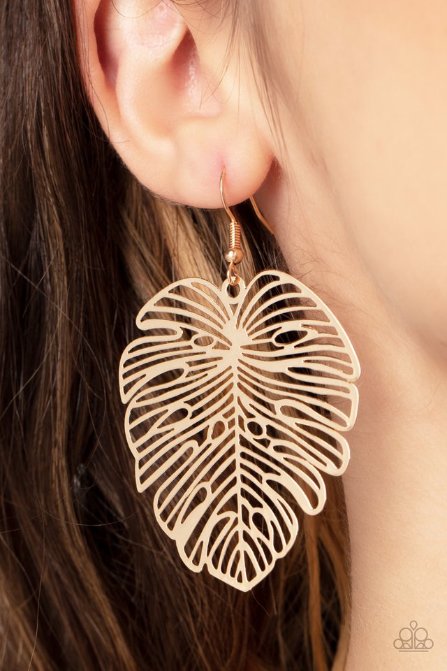 Palm Palmistry - Gold - Paparazzi Earring Image