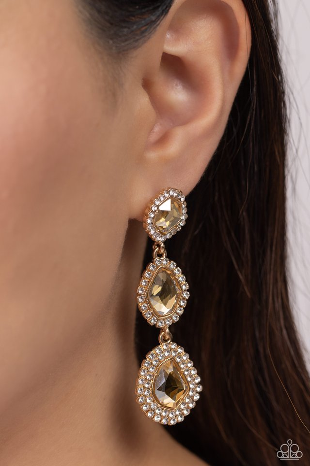​Prove Your ROYALTY - Gold - Paparazzi Earring Image