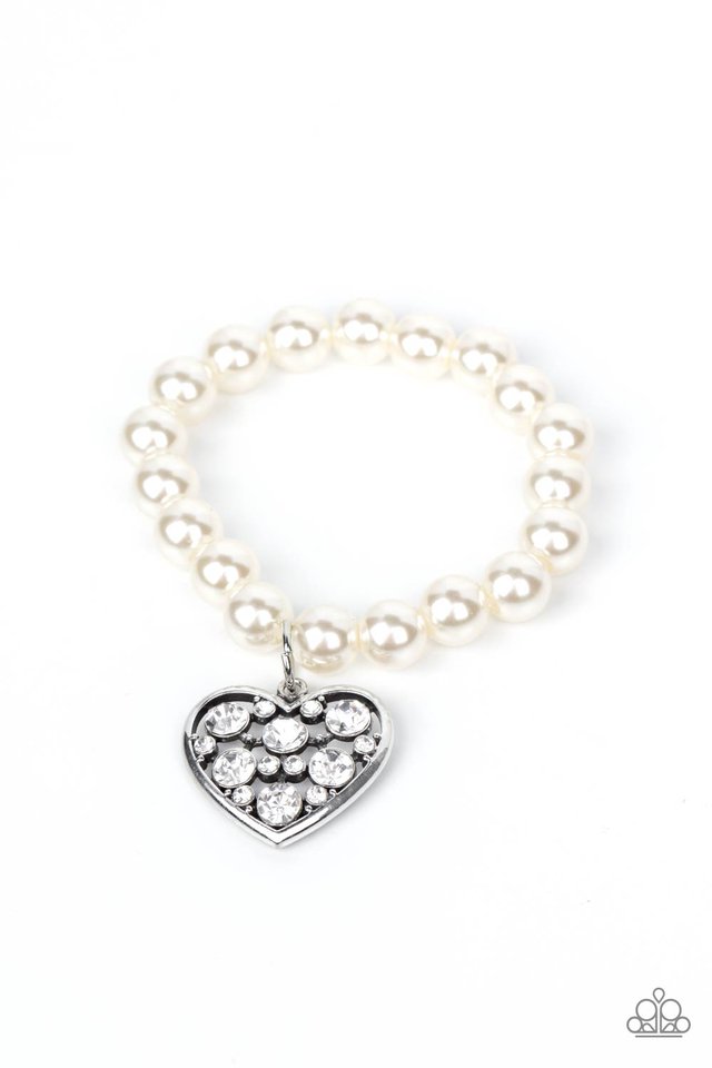 ​Cutely Crushing - White - Paparazzi Bracelet Image