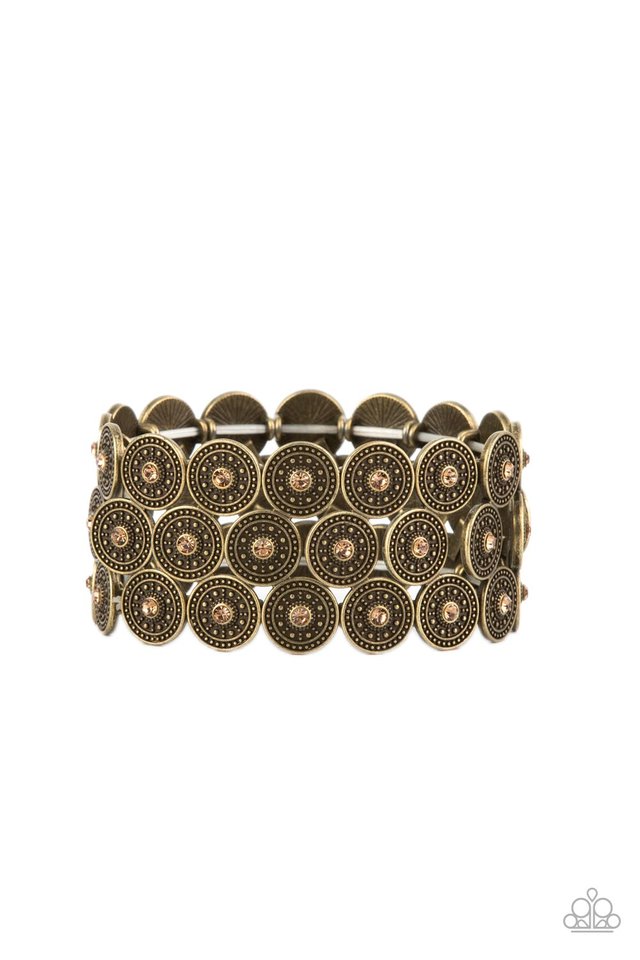 Forgotten Treasure - Brass - Paparazzi Bracelet Image