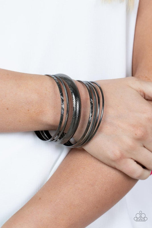 Stackable Stunner - Black - Paparazzi Bracelet Image