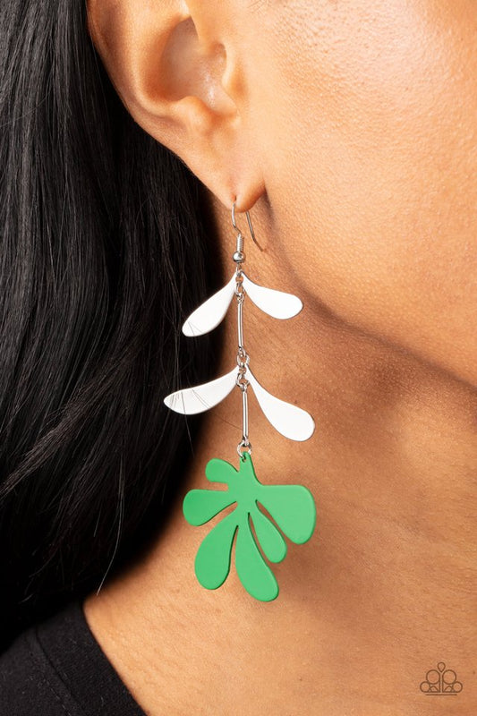 ​Palm Beach Bonanza - Green - Paparazzi Earring Image