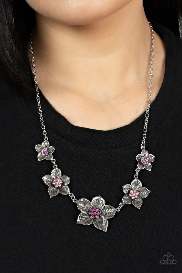 ​Wallflower Wonderland - Pink - Paparazzi Necklace Image