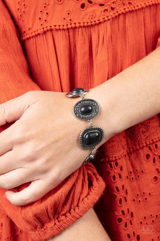 ​Taos Trendsetter - Black - Paparazzi Bracelet Image