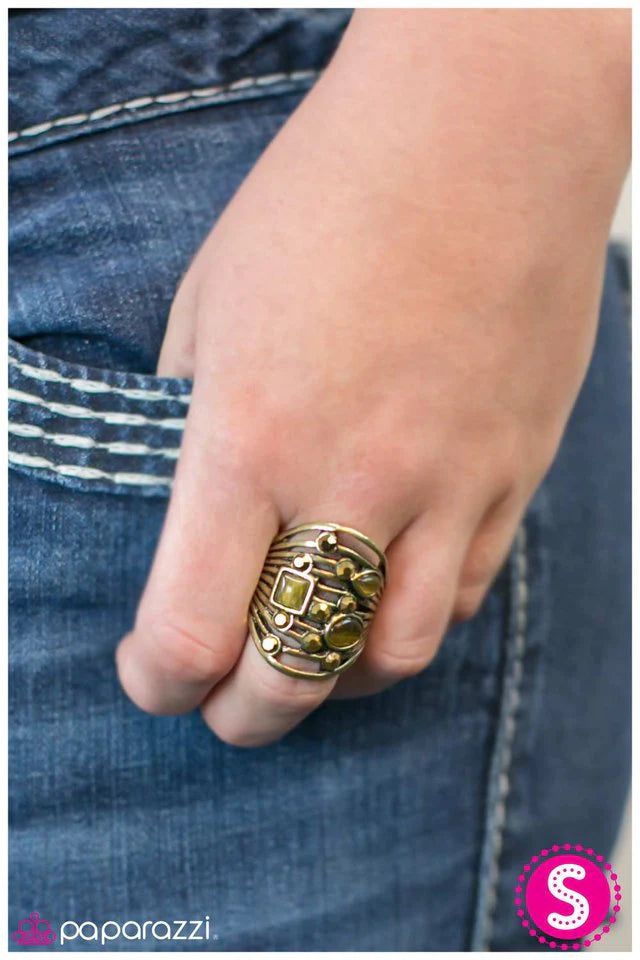 Paparazzi Ring ~ Shoulda Put A On It - Brass