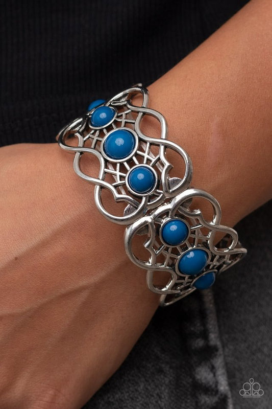 Very Versailles - Blue - Paparazzi Bracelet Image
