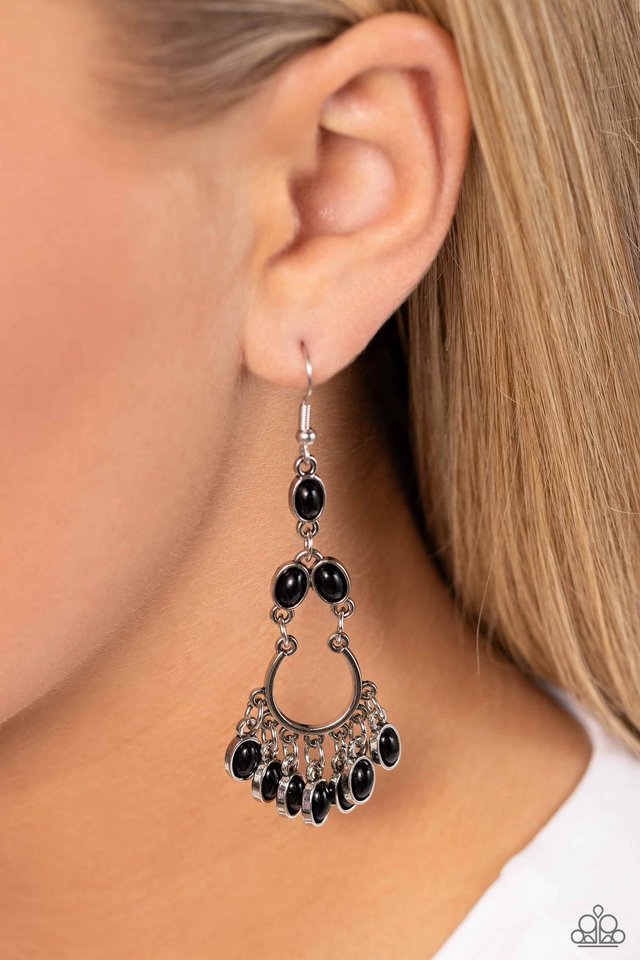 Girly Girl Getup - Black - Paparazzi Earring Image