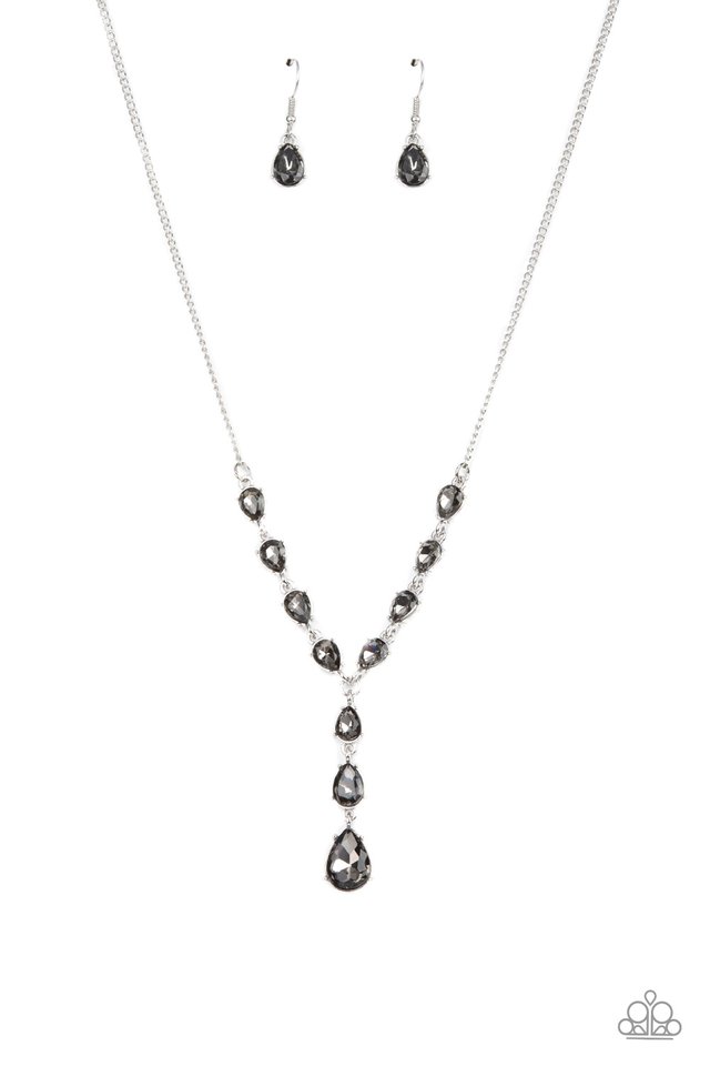 ​Park Avenue A-Lister - Silver - Paparazzi Necklace Image