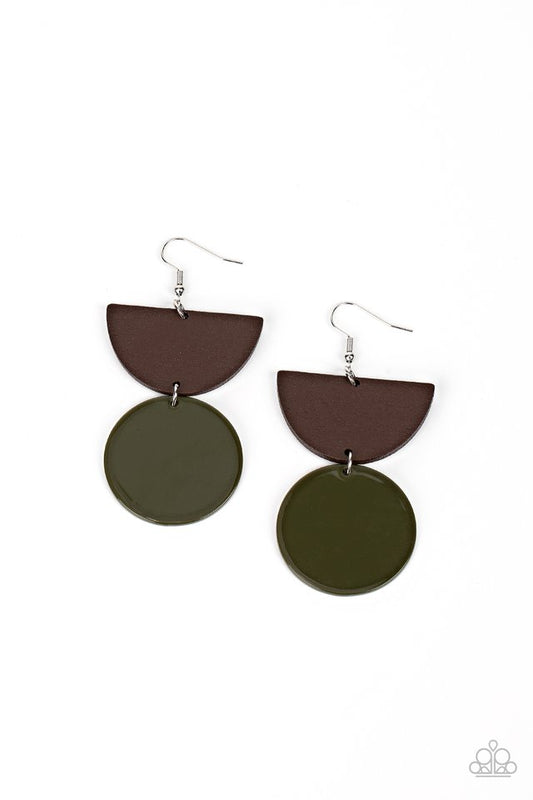 ​Beach Bistro - Green - Paparazzi Earring Image