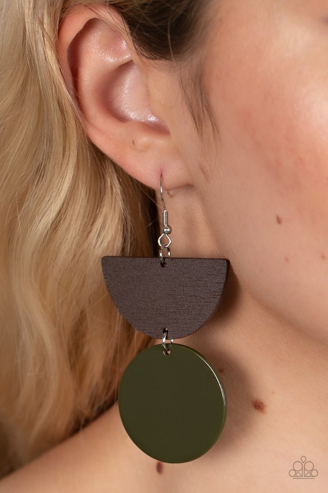 ​Beach Bistro - Green - Paparazzi Earring Image