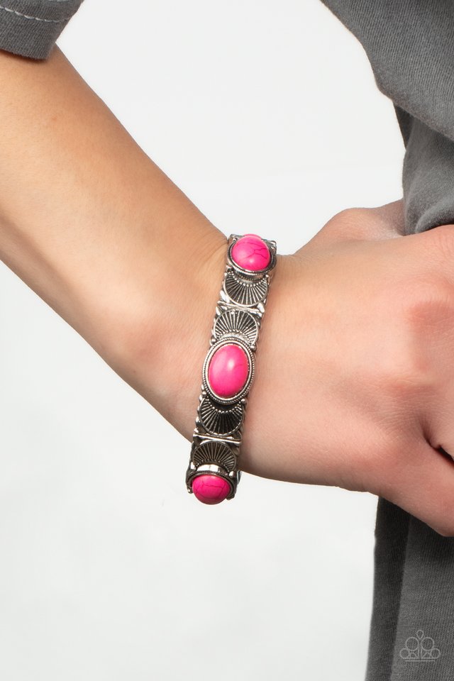 ​Desert Skyline - Pink - Paparazzi Bracelet Image