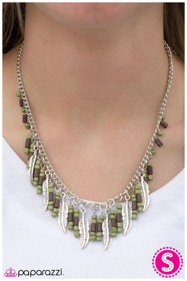 Paparazzi Necklace ~ Fly Girl - Green