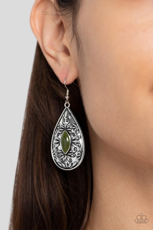 Two PERENNIALS in a Pod - Green - Paparazzi Earring Image