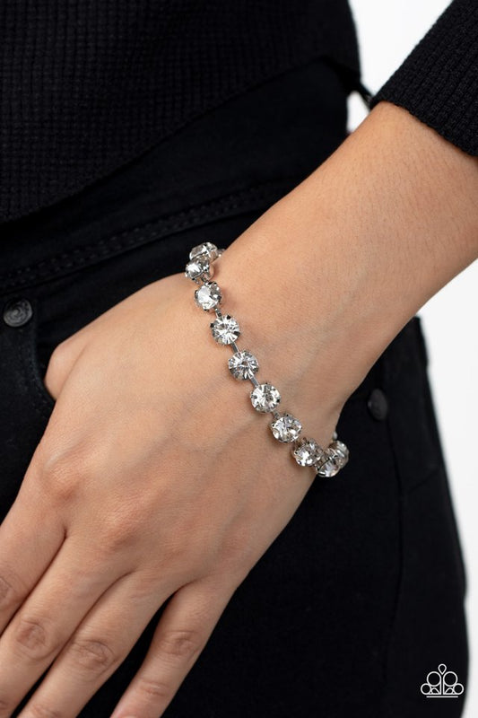 A-Lister Afterglow - White - Paparazzi Bracelet Image