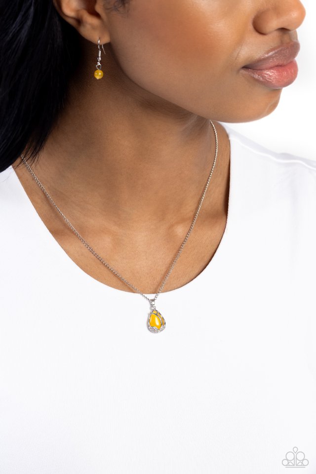 ​Top-Notch Trinket - Yellow - Paparazzi Necklace Image