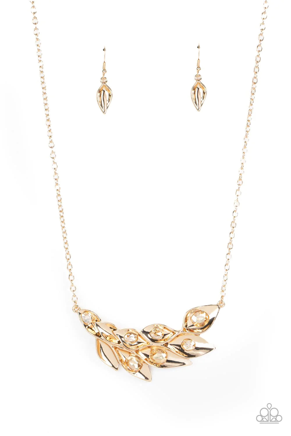 Paparazzi Necklace ~ Enviable Elegance - Gold