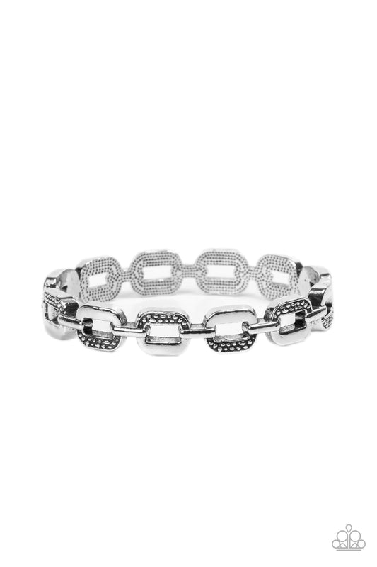 Pulsera Paparazzi ~ Powerhouse Plunder - Plata