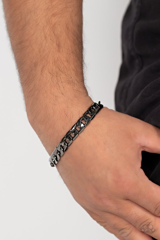 Rockstar Road - Black - Paparazzi Bracelet Image