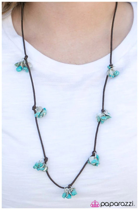 Collar Paparazzi ~ Positively Paleo - Azul