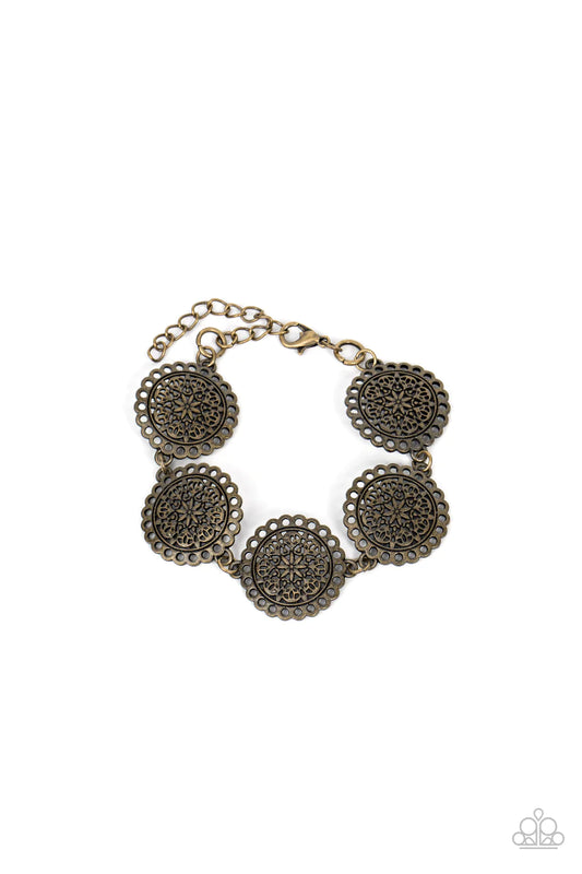 Paparazzi Bracelet ~ Garden Gate Glamour - Brass