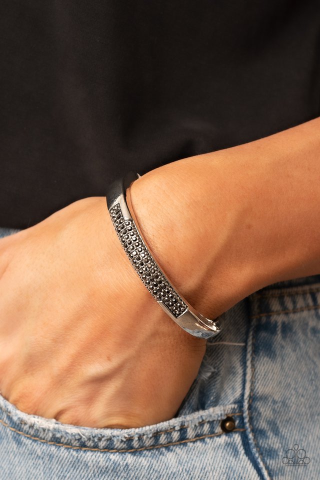 ​Chart-Topping Twinkle - Silver - Paparazzi Bracelet Image