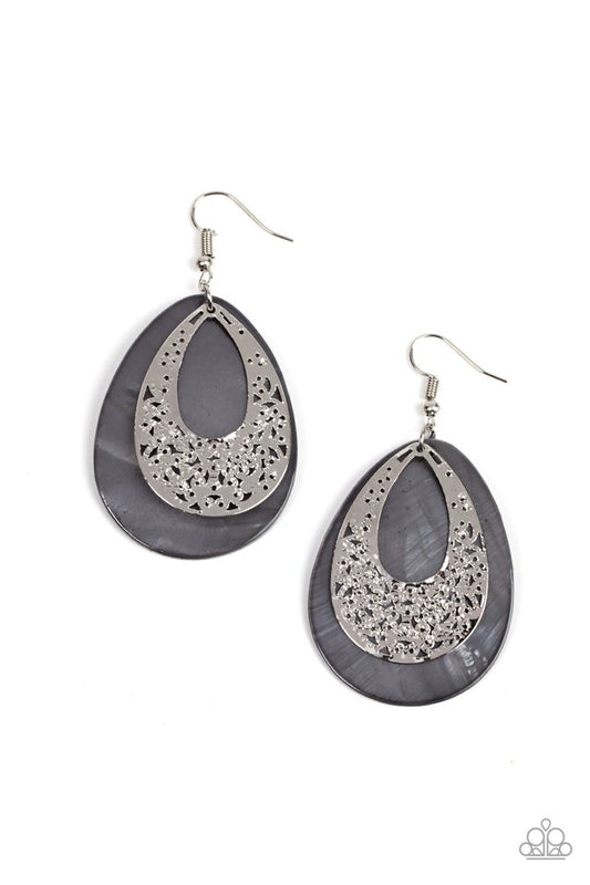 Bountiful Beaches - Silver - Paparazzi Earring Image