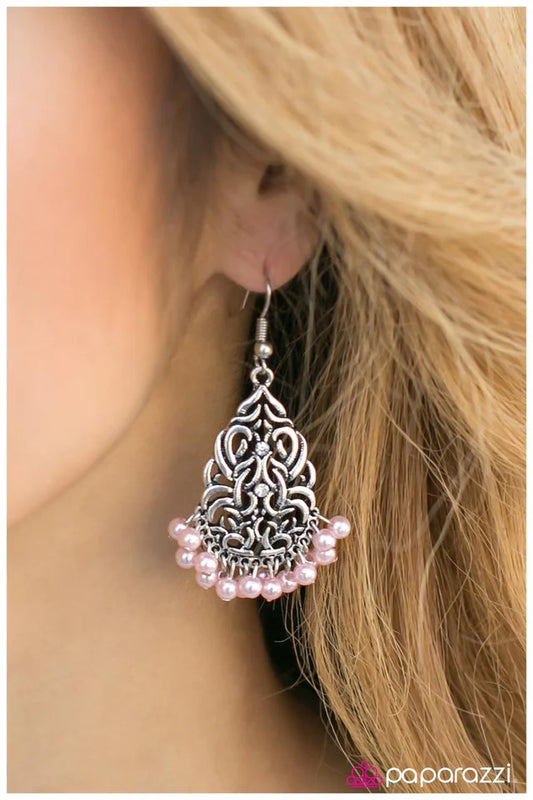 Paparazzi Earring ~ A Night In Tunisia - Pink