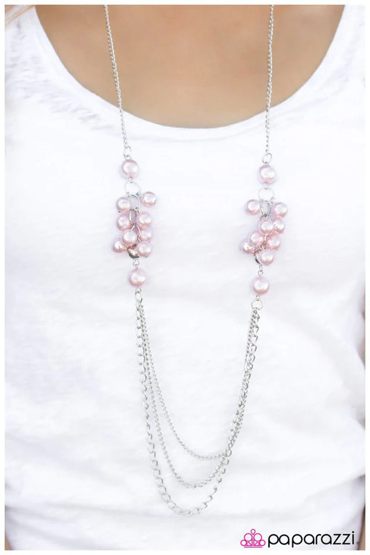 Paparazzi Necklace ~ Taking Sides - Pink