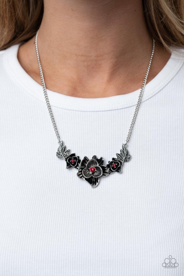 Botanical Breeze - Red - Paparazzi Necklace Image